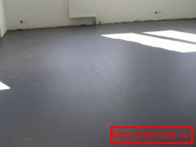 Бетонни подове след изравняване. Бетонни подове след изравняване.