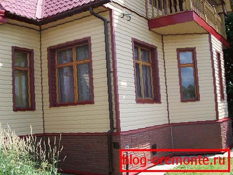 Бежово сайдинг с червен цвят