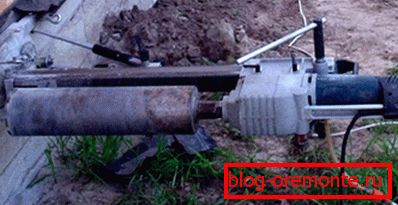 Пробиване на основата с диамантен бит Пробиване на основата с диамантен бит