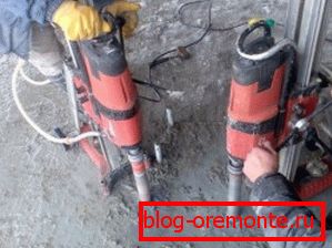 Пробиване в бетон преди смилане Пробиване в бетон преди смилане