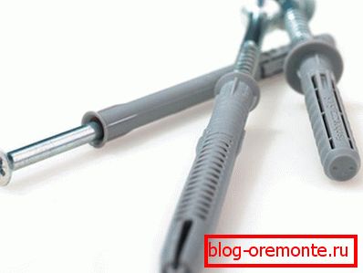 Винтове с пирони