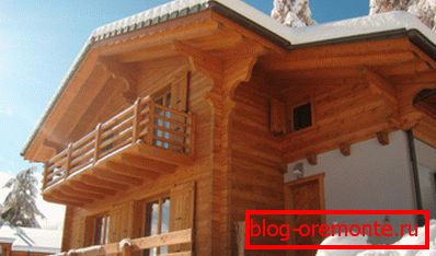 Снимка на къща от профилирани греди Снимка на къща от профилирани греди