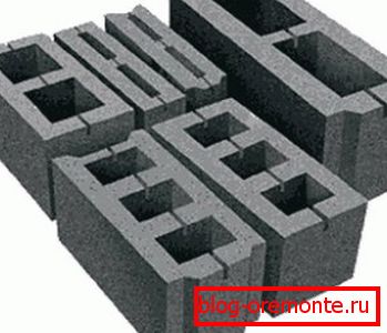 Снимка на кухи блокове от полистирол бетон.