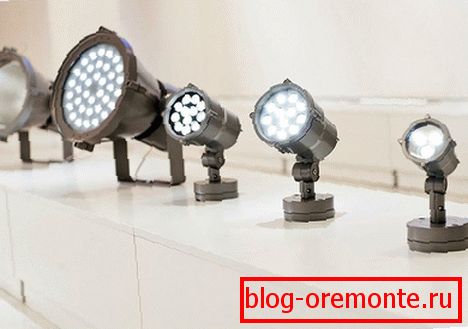 Какви трябва да бъдат осветителните устройства