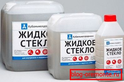 На снимката - изолационното съединение На снимката - изолационното съединение