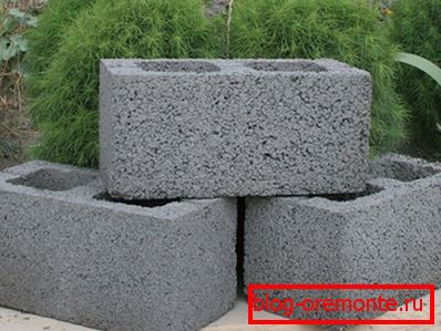 В снимката - най-популярната модификация на разширените глинени блокове