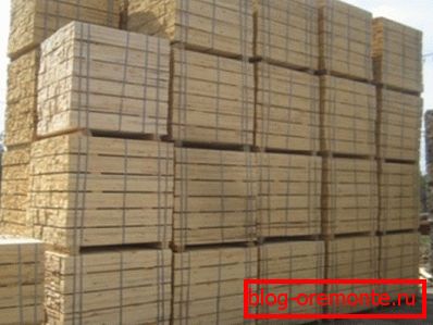 Снимката показва готовия продукт на машинно изработената дървообработка Снимката показва готовия продукт на машинно изработената дървообработка