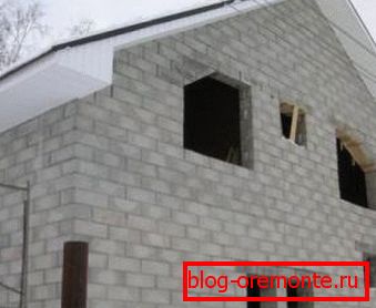 Пянобетонни блокове също са популярни за изграждане на къща Пянобетонни блокове също са популярни за изграждане на къща