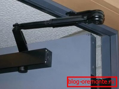 Гладко отваряне на вратата