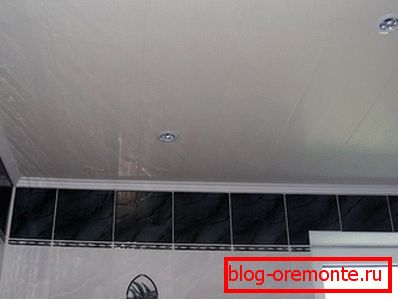От PVC панелите в банята От PVC панелите в банята