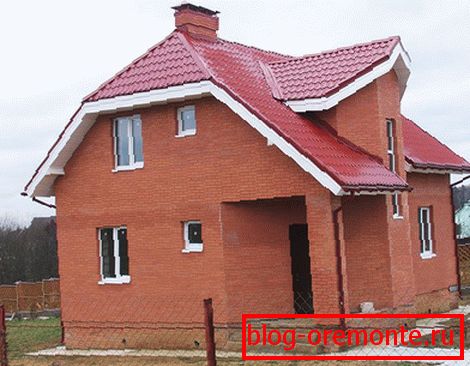 Реконструкция на тухлена сграда
