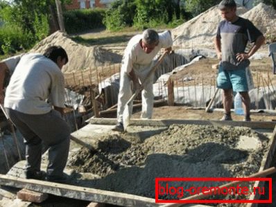 Ръчен разтвор за месене Ръчен разтвор за месене