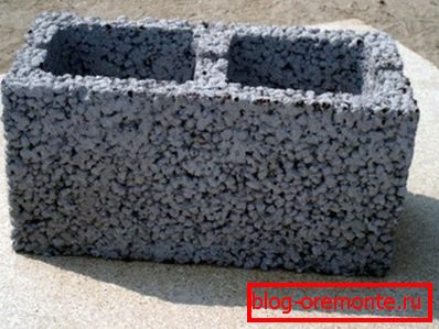 Slagblock също принадлежи към категорията лек бетон