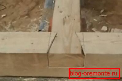Докинг на дялове на коренния скок Докинг на дялове на коренния скок