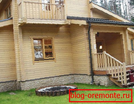 Стъкло от изкуствен камък