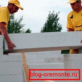 Инсталиране в отвора: ако има силен асистент, тогава можете и без кран!