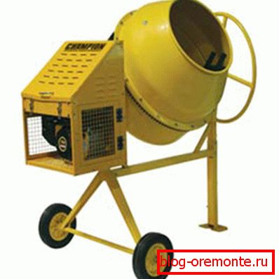Устройството с бензинов двигател Устройството с бензинов двигател