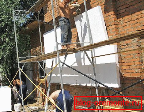 Ние затопляме фасадата сами