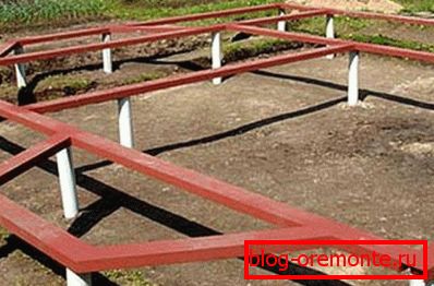 Основа за винт с метална горна решетка Основа за винт с метална горна решетка