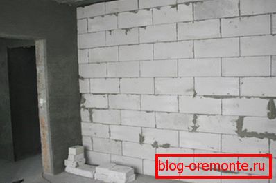Вътрешна стена от блокове от газобетон Вътрешна стена от блокове от газобетон