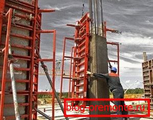 Запълване на монолитната опора Запълване на монолитната опора